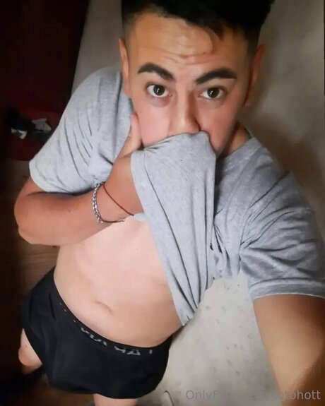 Totohott model exclusive galleries