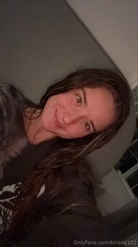 Kinsey101 model hd picture