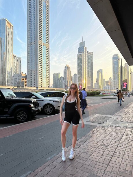 Glowbyaphrodite nudes actress pics