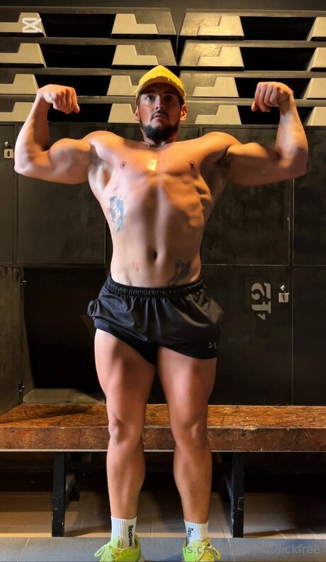 Fitboyfatdickfree star high quality galleries