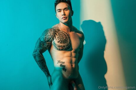 Loganvn pornstar beautiful photos