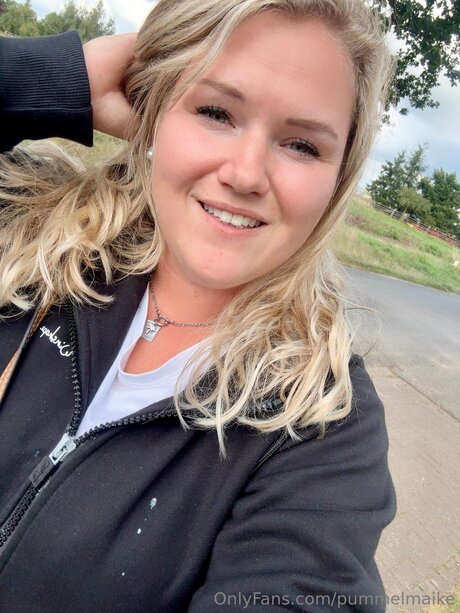 Pummelmaike hot actress galleries