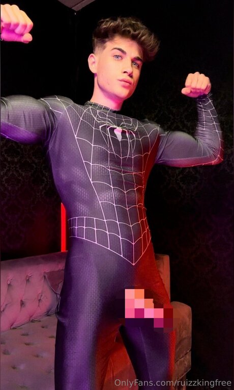 Ruizzkingfree hot model picture