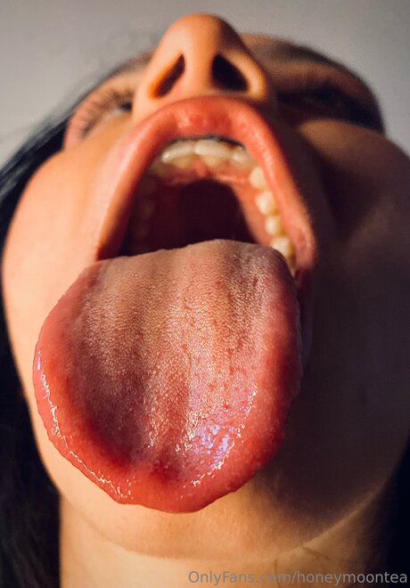 Honeymoontea pornstar nice pictures