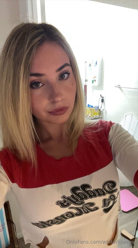 Winterskyeee perfect star galleries