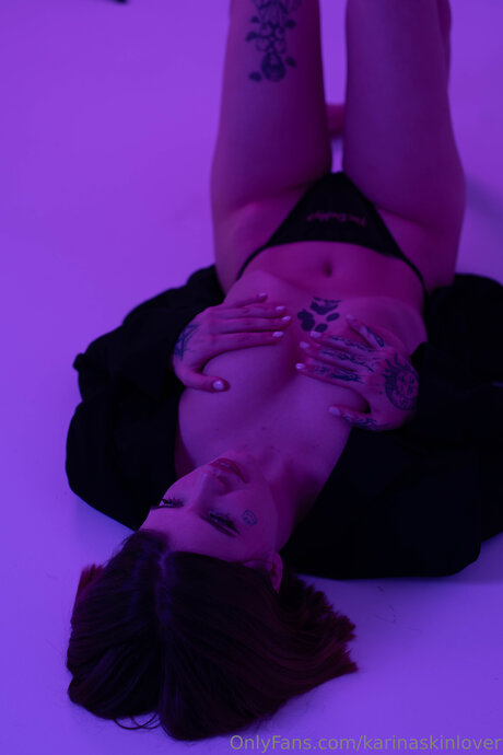 Karinaskinlovers best pornstar archive