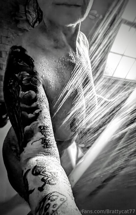 Brattycat77 pretty star archive