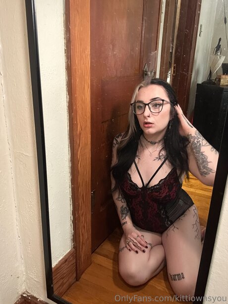 Kittiownsyou nudes star galleries