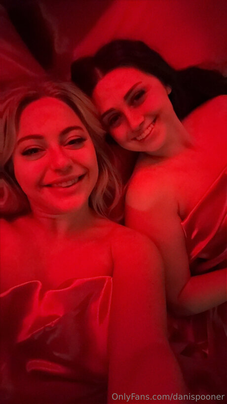 Dani Spooner beautiful star galleries