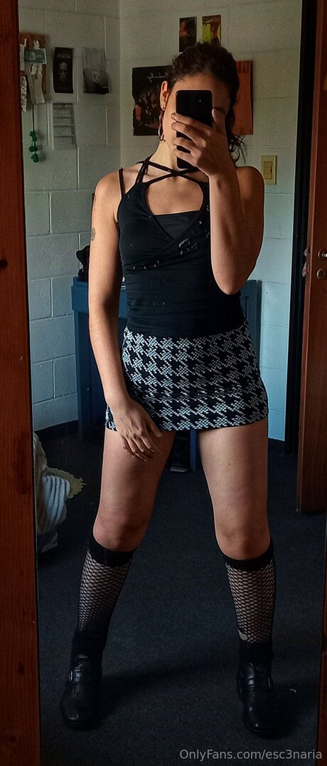 Esc3naria model hd photos