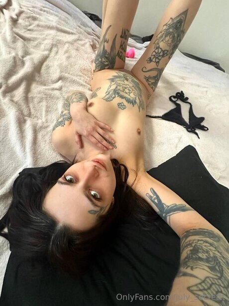 July Secrettt pornstar nudes pic