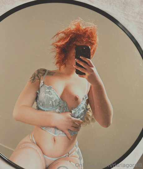 Dariagoral8 adult model picture