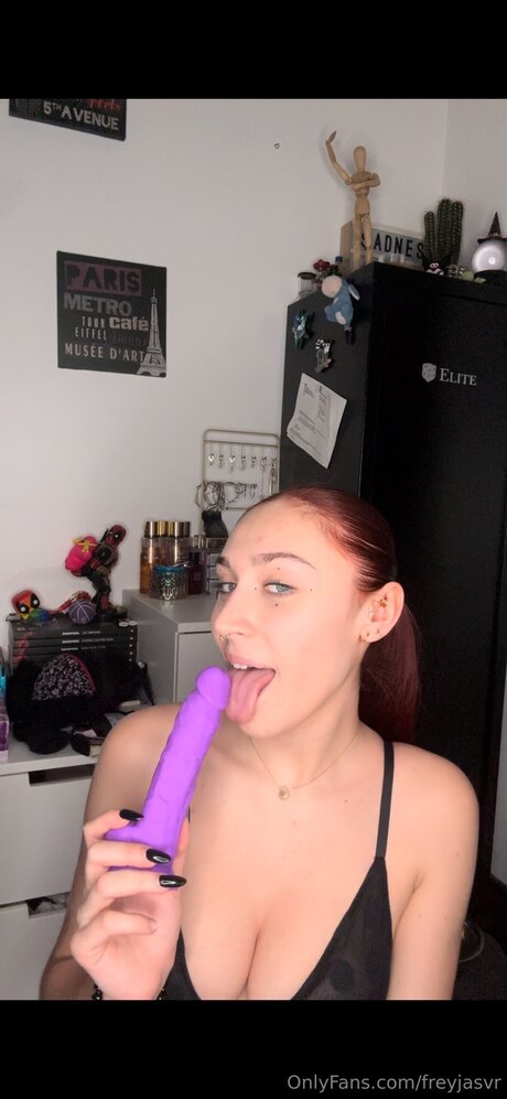 Freyjasvr model hd galleries