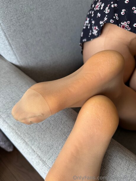 Nylonik 95 erotic model img