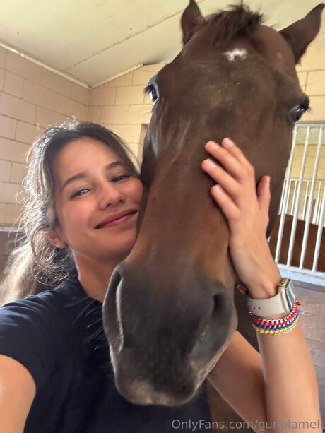 Gunplameli pornstar exclusive photo