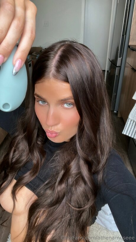 Itsellableu naked pornstar photos