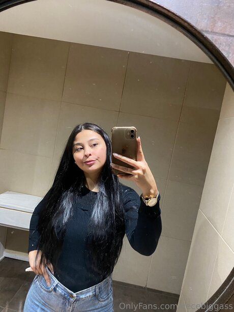 Cecebiggass model pictures