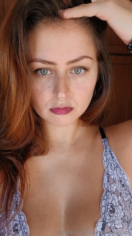 Goddess Venusta pornstar nude gallery