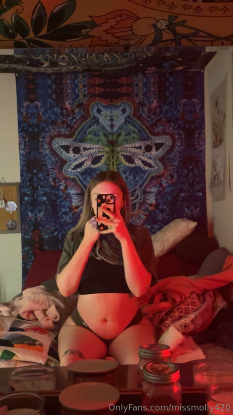 Missmolly420 exclusive pornstar archive