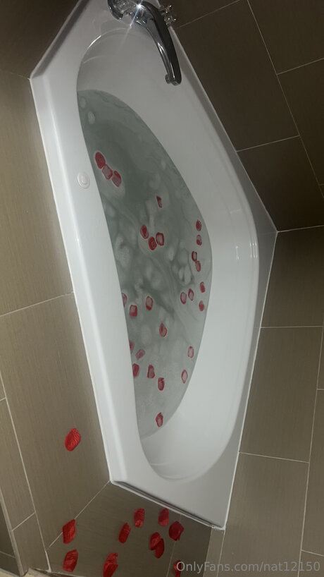 Nat12150 nude actress photo