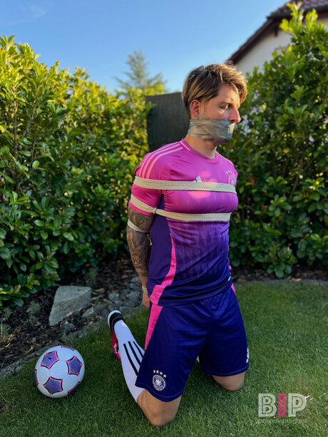 Boundinprogress hd star pic