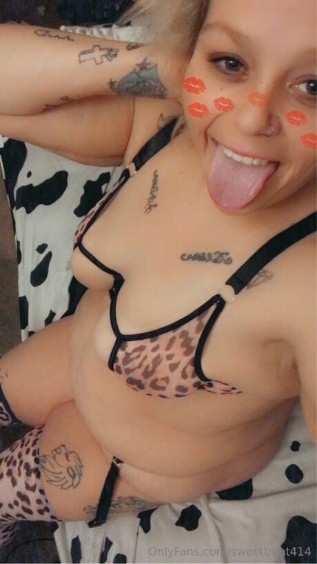 Sweettreat414 adult actress picture