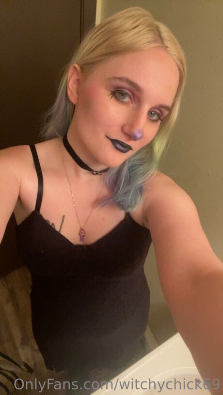Witchychick69 pornstar nice pictures