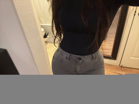 Mel Koneko top actress images