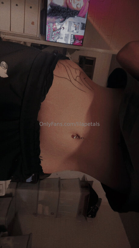 Lilapetals pornstar high quality pics