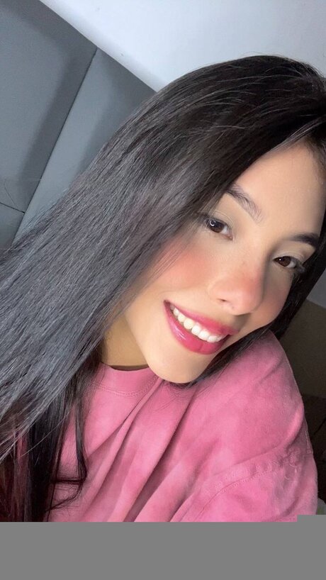 Cuteselina star sexy pics