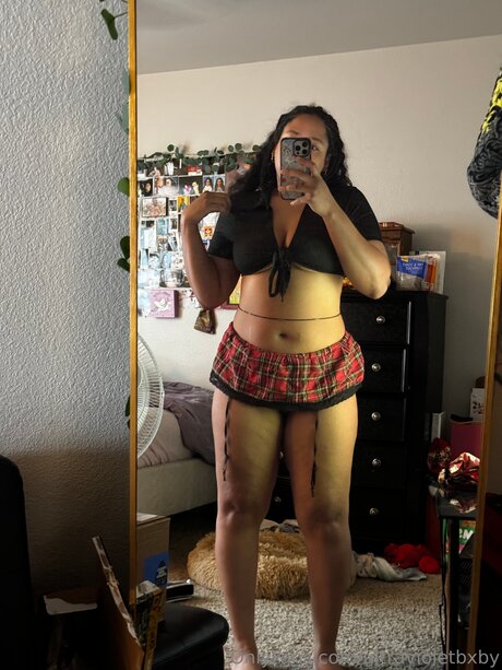 Ultravioletbxby free actress galleries