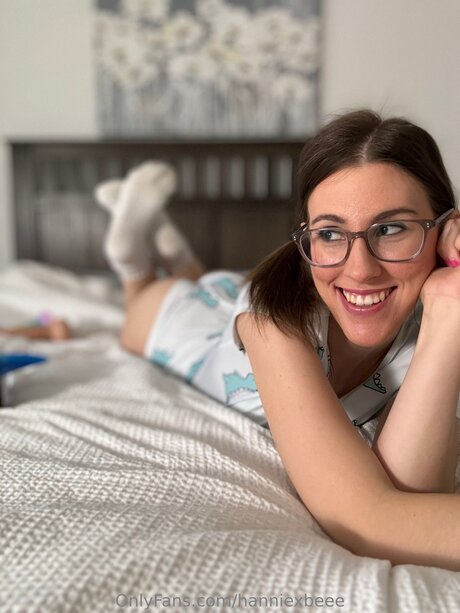 Hanniexbeee pornstar adult photo