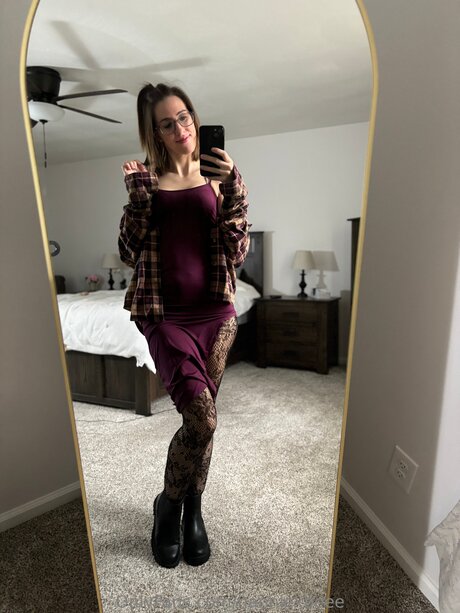 Hanniexbeee model art pictures