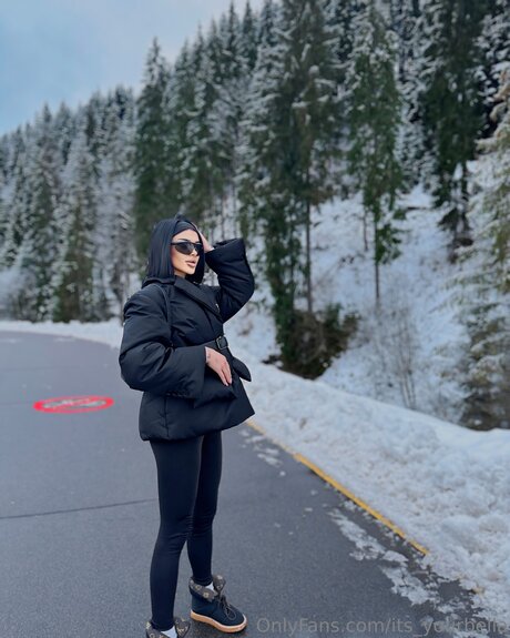 Bellasohot star top pics