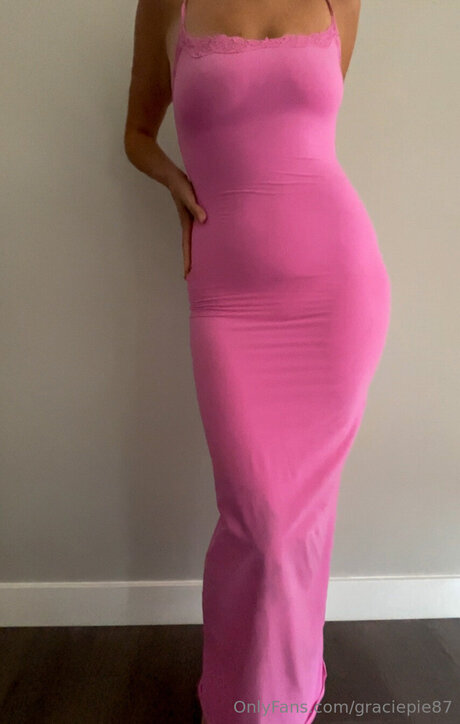 Graciepie87 perfect model gallery