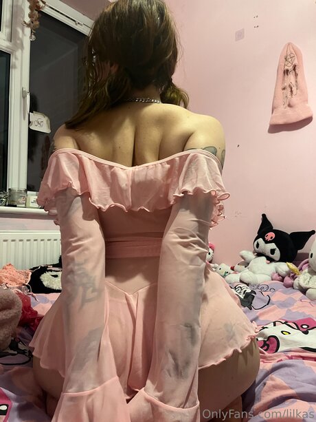 Lilkas model nude picture