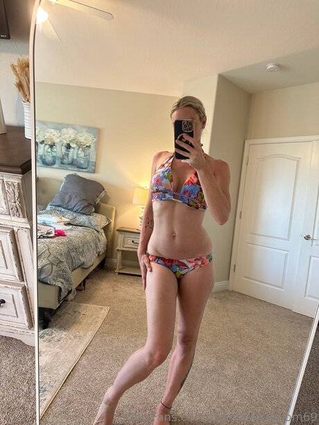 Themaskedmom69 nudes actress pictures