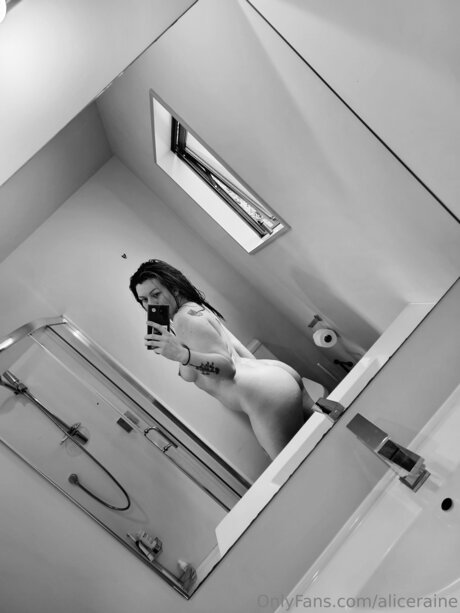 Aliceraine exclusive star images