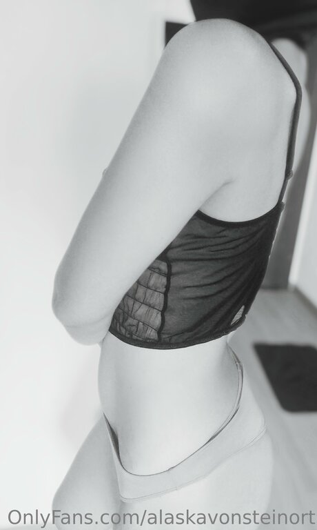 Alaskavonsteinort star sexy archive