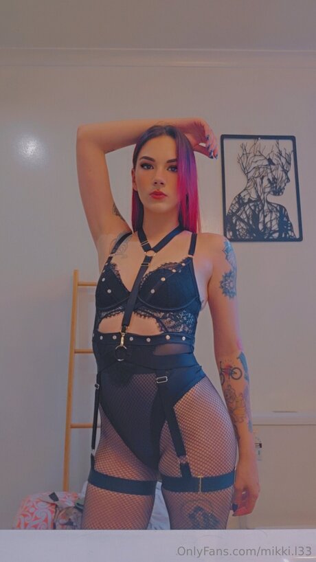 Mikki L33 high quality model photos