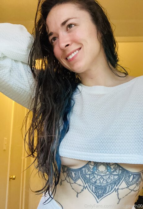 Arctic Peach00 star sexy img