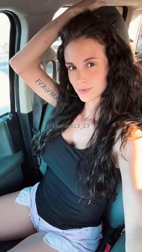 Lesham23 23 sexy pornstar img
