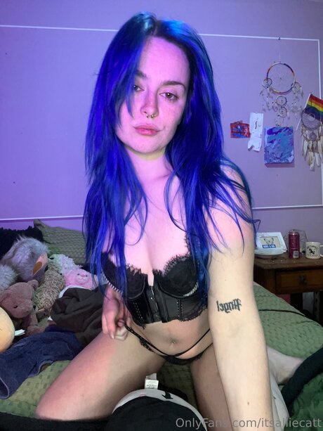 Itsalliecatt model beautiful archive