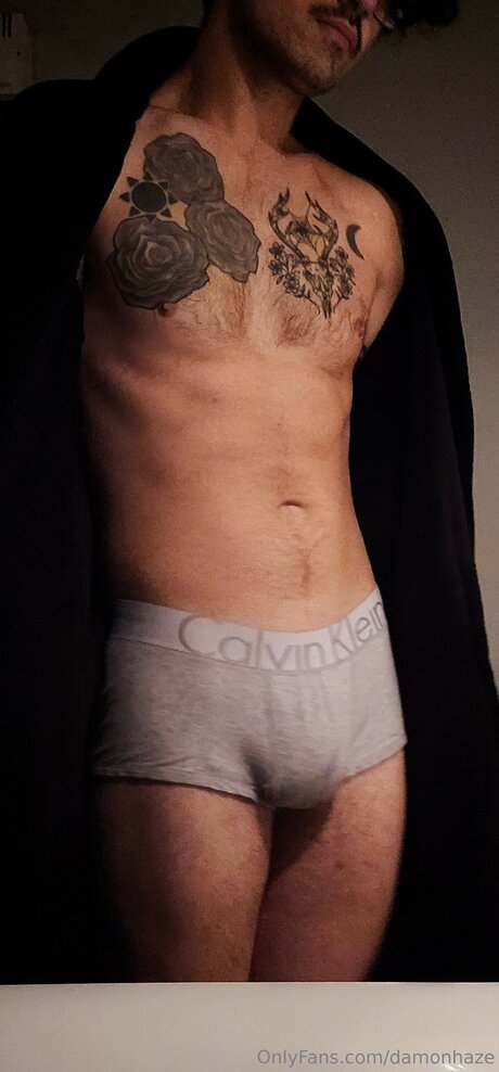 Damonhaze top model picture