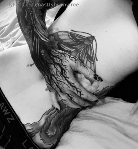 Nasttybunnyfree beautiful model picture