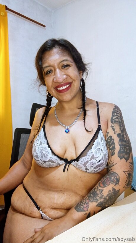 Soysab xxx actress picture