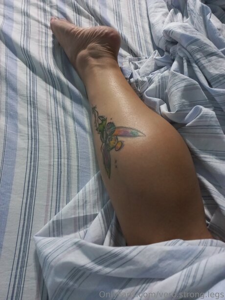 Vero Strong Legs model nudes picture