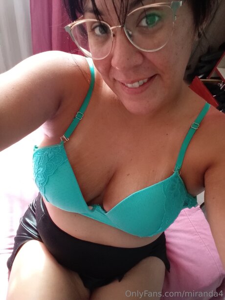 Miranda4 sexy star pic