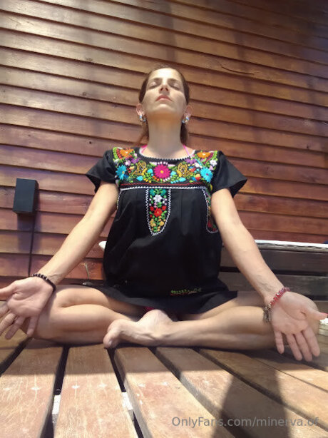 Minerva Of nudes model image