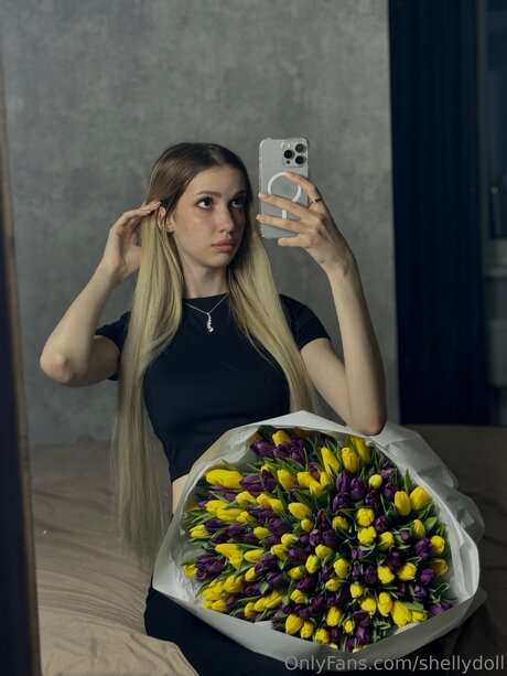 Shellydoll pornstar xxx photos